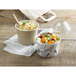 Salade de fruits dans un pot en carton design