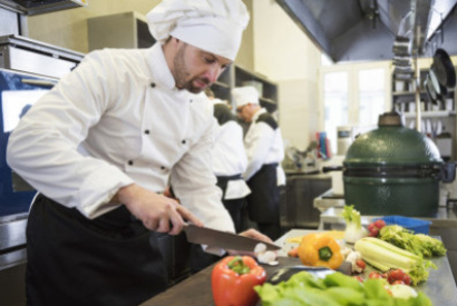 Entreprise de restauration : quelles normes pour votre cuisine de restaurant ?