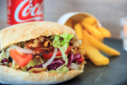 Démarrer dans la restauration : les clés pour ouvrir un kebab réussi