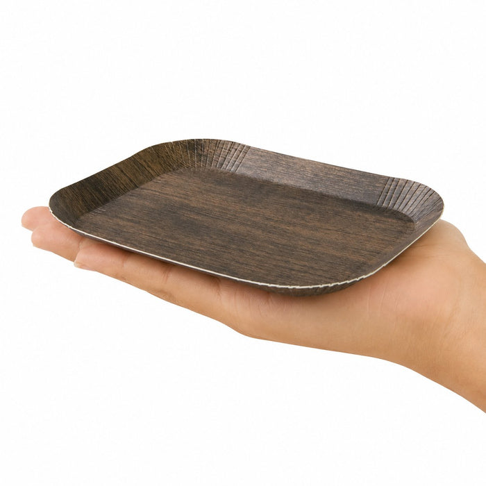 Plateau carton décor bois foncé laminé - 18,5 cm x 13,5 cm x 1,9 cm - en main